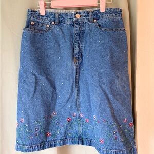 Vintage Tommy Hilfiger 100% cotton skirt floral embroidered